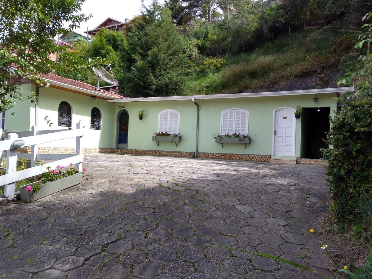 Suites Campos Do Jordao Campos do Jordão Exterior foto