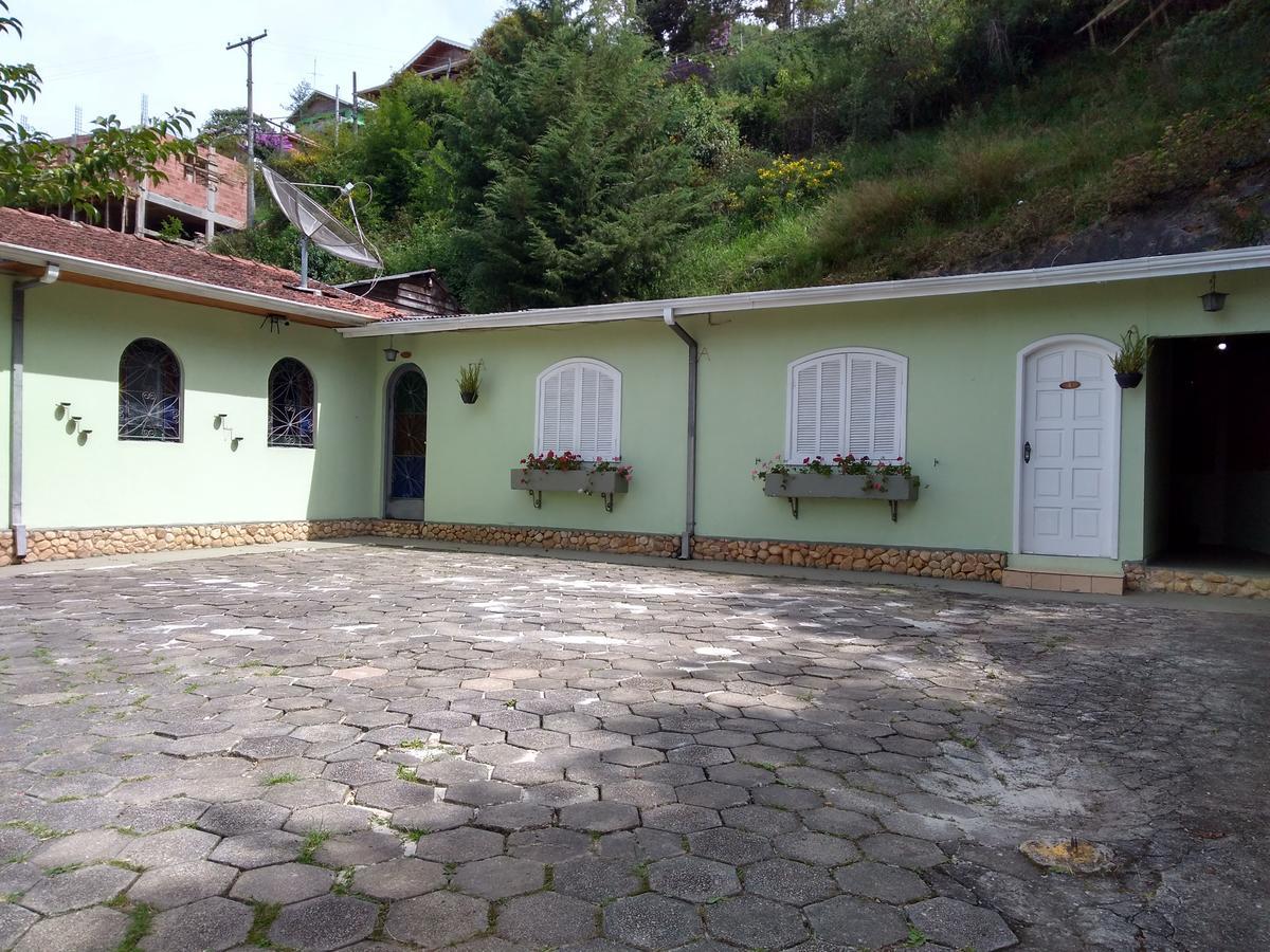 Suites Campos Do Jordao Campos do Jordão Exterior foto